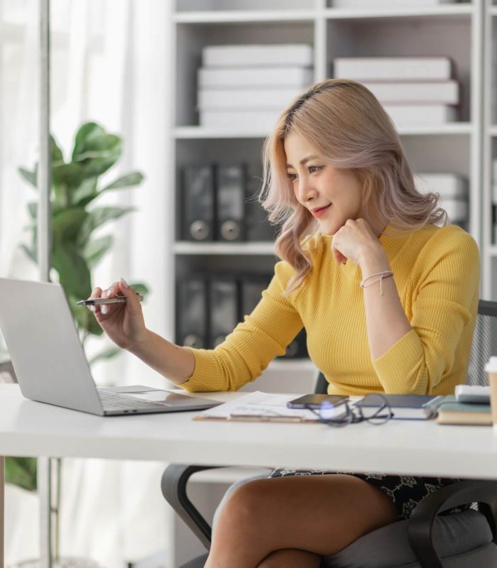 Young-Asian-Business-Creative-Business-Womsn-Coworker-In-Office-Happy-To-Be-Successful-Partnership-T.jpg